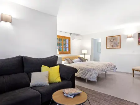 Villa en bord de piscine à Santa Ponsa, avec Wi-Fi, climatisation et parking privé, proche plages et golf - Photo 18