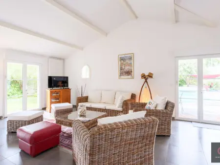 Villa de plain-pied avec piscine - 8 pers., Villa 8 personnes à Biscarrosse - Photo 10