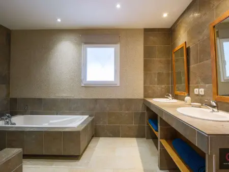 Villa contemporaine avec piscine - 8 pers., Villa 8 personnes à Sanguinet - Photo 15
