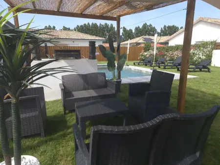 Maison contemporaine avec piscine - 6-8 pers., Villa 8 personnes à Parentis en Born - Photo 3