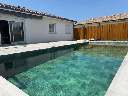 Maison contemporaine avec piscine - 6-8 pers., Villa 8 personnes à Parentis en Born - Photo 11