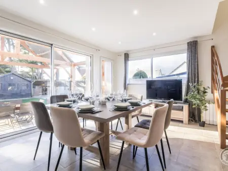 Maison confortable, animaux acceptés - 8 pers., Gite 8 personnes à Saint Germain sur Ay - Photo 8