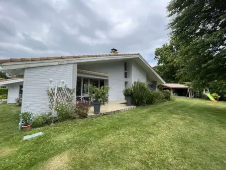 Villa avec piscine et animaux admis - 8-10 pers. - Photo 5