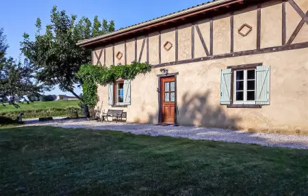 Jolie maison avec piscine, Maison 5 personnes à Simorre - Photo 9