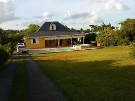 Villa avec piscine privée à Petit-Bourg, 100 m² - Photo 8