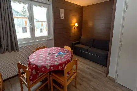 Les Monts Jura-Appartement 2 piÃ¨ces 4 personnes, Appartement de montagne avec piscine à Lelex - Photo 9