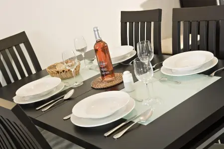 RÃ©sidence CarrÃ©e Marine-Appartement 2 piÃ¨ces 4 personnes, Séjour pour quatre avec vue sur la marina - Photo 14