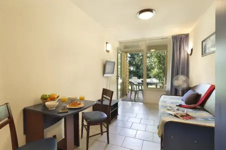 Le Domaine de Chames-Studio 2 personnes, Studio pour 2 personnes près du Pont d'Arc - Photo 2