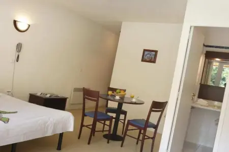 Le Domaine de Chames-Studio 3 personnes, Retraite en trio à Vallon-Pont-d'Arc - Photo 2