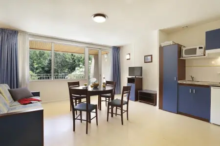 Le Domaine de Chames-Studio avec coin nuit 5 personnes, Studio axé sur la nature pour 5 personnes - Photo 3
