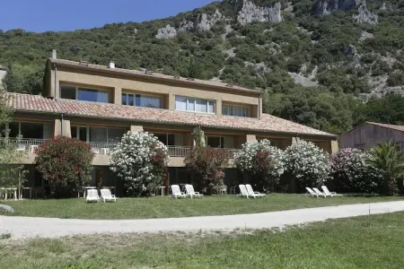 Le Domaine de Chames-Studio avec coin nuit 5 personnes, Studio axé sur la nature pour 5 personnes - Photo 5