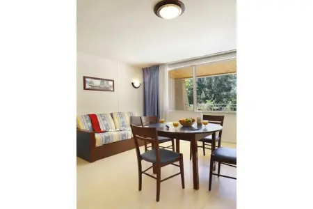 Le Domaine de Chames-Studio avec coin nuit 5 personnes, Studio axé sur la nature pour 5 personnes - Photo 7