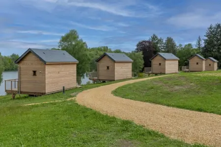 Le Domaine des MonÃ©diÃ¨res - Cabane de charme vue Lac 2ad  2enf -12ans, Chalet pour 4 personnes avec vue sur le lac - Photo 29