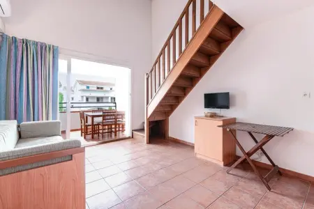 Résidence Sognu di Rena - Appartement 2 pièces avec coin nuit 6 personnes, Séjour en famille à la plage pour 6 personnes à San-Nicolao - Photo 3