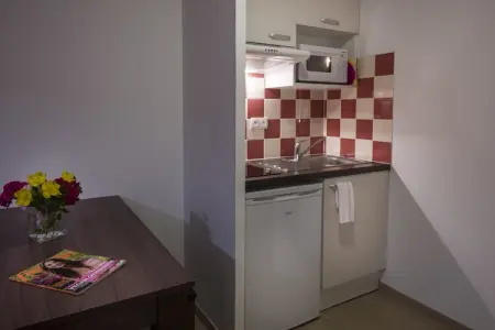 Le Clos du Rocher - Studio avec coin nuit 4 personnes - PMR, Séjournez à proximité des sites préhistoriques - Photo 3