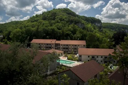 Le Clos du Rocher - Studio avec coin nuit 4 personnes, Séjournez aux Eyzies avec piscine - Photo 1
