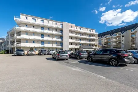 RÃ©sidence Le Domaine de Bertheaume- Appartement 2 piÃ¨ces avec coin nuit 5 personnes, Séjournez avec piscine intérieure et accès à la mer - Photo 6