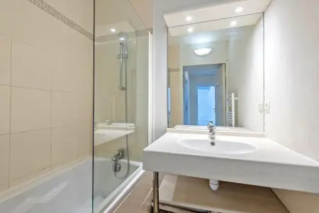 RÃ©sidence Le Domaine de Bertheaume- Appartement 2 piÃ¨ces avec coin nuit 5 personnes, Séjournez avec piscine intérieure et accès à la mer - Photo 16