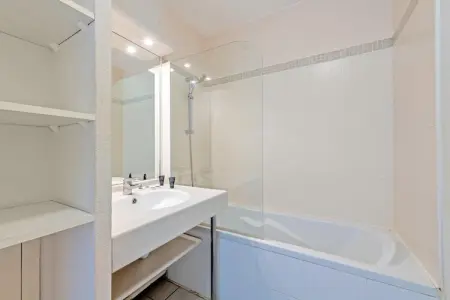 RÃ©sidence Le Domaine de Bertheaume- Appartement 2 piÃ¨ces avec coin nuit 5 personnes vue Mer, Hébergement pour 5 personnes avec piscine - Photo 15