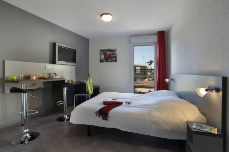 Le Terral - Studio 2 personnes, Séjour en centre-ville près de Montpellier - Photo 1