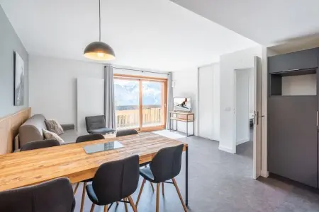 RÃ©sidence Les Ecrins d'Auris-Appartement 2 piÃ¨ces avec coin nuit 6 personnes - PMR, Location avec accès à la piscine intérieure et au sauna - Photo 1