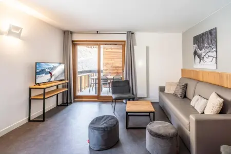 RÃ©sidence Les Ecrins d'Auris-Appartement 2 piÃ¨ces avec coin nuit 6 personnes supÃ©rieur, Location de chalet alpin pour 6 personnes avec balcon - Photo 1