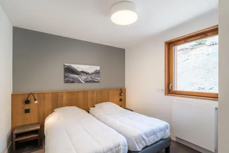 RÃ©sidence Les Ecrins d'Auris-Appartement 2 piÃ¨ces avec coin nuit 6 personnes supÃ©rieur - PMR, Hébergement adapté avec accès direct aux pistes - Photo 3
