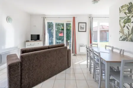 RÃ©sidence Le Domaine des Grands Lacs-Maison 4 piÃ¨ces 8 personnes, Grande retraite nature pour 8 personnes au bord du lac - Photo 4