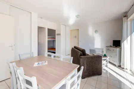 RÃ©sidence Le Domaine des Grands Lacs-Maison 4 piÃ¨ces 8 personnes PMR, Maison pour 8 personnes avec piscine et sauna - Photo 4