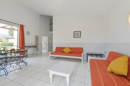 RÃ©sidence Sun Hols Les Rives du Lac Villa 4 piÃ¨ces 8 personnes avec piscine privÃ©e, Villa provençale pour 8 personnes avec piscine privée - Photo 12