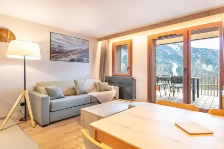 Les Hauts de Vaujany -Appartement 2 piÃ¨ces 4 personnes, Location près des remontées mécaniques de Vaujany - Photo 2