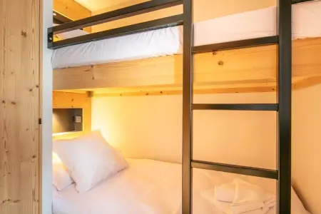 Les Hauts de Vaujany -Appartement 4 piÃ¨ces avec coin nuit 10 personnes, Piscine et sauna Mountain Stay - Photo 15