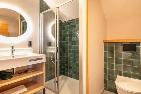 Les Hauts de Vaujany -Appartement 4 piÃ¨ces avec coin nuit 10 personnes, Piscine et sauna Mountain Stay - Photo 17
