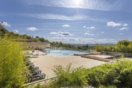 Callian - Le Domaine de Camiole Chambre Double Balcon, Retraite provençale avec balcon et accès à la piscine - Photo 13