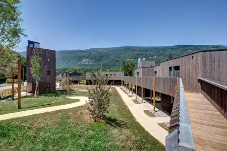 Village vacances Le Village des Oiseaux Appartement 4 piÃ¨ces 8 personnes, Retraite familiale Savoie pour 8 personnes - Photo 4