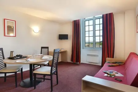 Les Demeures Champenoises-Appartement 2 piÃ¨ces 4 personnes, Séjour patrimonial pour quatre personnes à Épernay - Photo 1