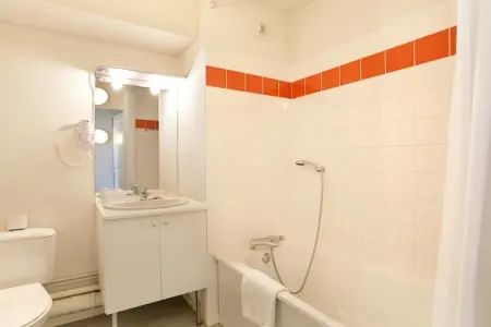 Les Demeures Champenoises-Appartement 2 piÃ¨ces 4 personnes, Séjour patrimonial pour quatre personnes à Épernay - Photo 7