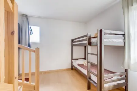 Les Jardins de BalnÃ©a-Appartement 3 piÃ¨ces avec coin nuit 8 personnes, Loudenvielle Séjour avec vue sur les Alpes - Photo 1