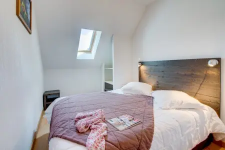 Les Jardins de BalnÃ©a-Appartement 3 piÃ¨ces avec coin nuit 8 personnes, Loudenvielle Séjour avec vue sur les Alpes - Photo 2