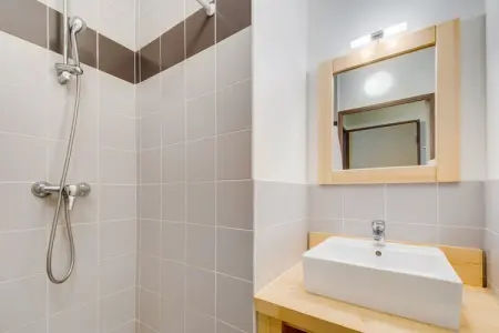 Les Jardins de BalnÃ©a-Appartement 4 piÃ¨ces avec coin nuit 9 personnes, Séjour alpin en duplex pour 9 personnes, Loudenvielle - Photo 7