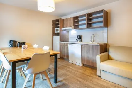 La PerriÃ¨re - Vacanceole	Appartement 4 piÃ¨ces 8 personnes, Hébergement spacieux pour groupes dans la vallée - Photo 8