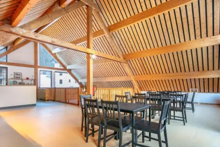La PerriÃ¨re - Vacanceole	Appartement 4 piÃ¨ces 8 personnes, Hébergement spacieux pour groupes dans la vallée - Photo 15
