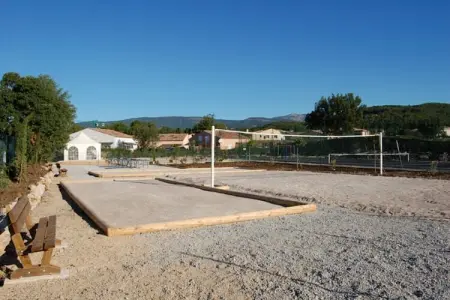 RÃ©sidence VacancÃ©ole Les Bastides de Fayence	Maison 3 piÃ¨ces 6 personnes supÃ©rieur, Duplex à Tourrettes avec accès à la piscine - Photo 5