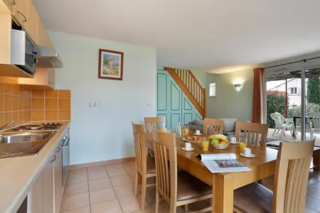 RÃ©sidence VacancÃ©ole Les Bastides de Fayence	Maison 4 piÃ¨ces 8 personnes, Maison de vacances pour 8 personnes dans un domaine sécurisé - Photo 10