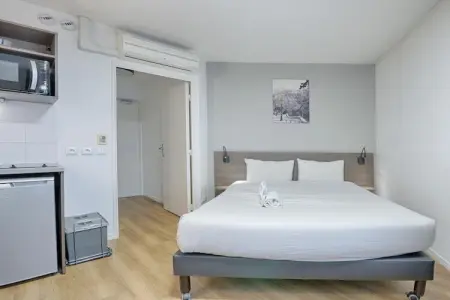 Appart Hotel Paris Quai de Marne-Studio 2 personnes, Séjour en couple au bord de l'eau près de Paris - Photo 9