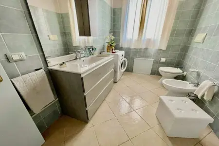 512808, Villa Fiori - UTNZ Résidence de vacances tout confort - Photo 15