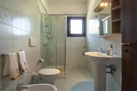 Villa Arianna, Spacieuse villa côtière italienne de 6 chambres - Photo 28