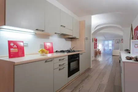 512826, Appartement à Turin avec Balcon - Photo 5