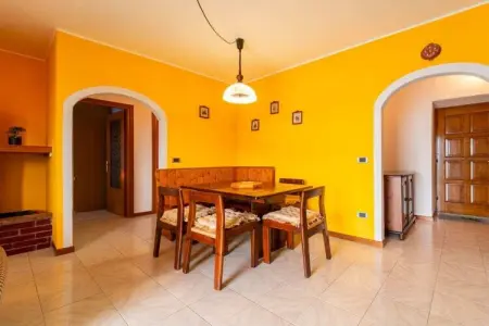 512935, Un Balcone sul Lago Résidence de vacances confortable - Photo 6