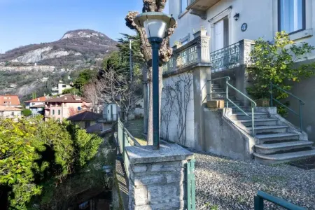 513440, Villa Guardini Résidence de vacances confortable - Photo 2